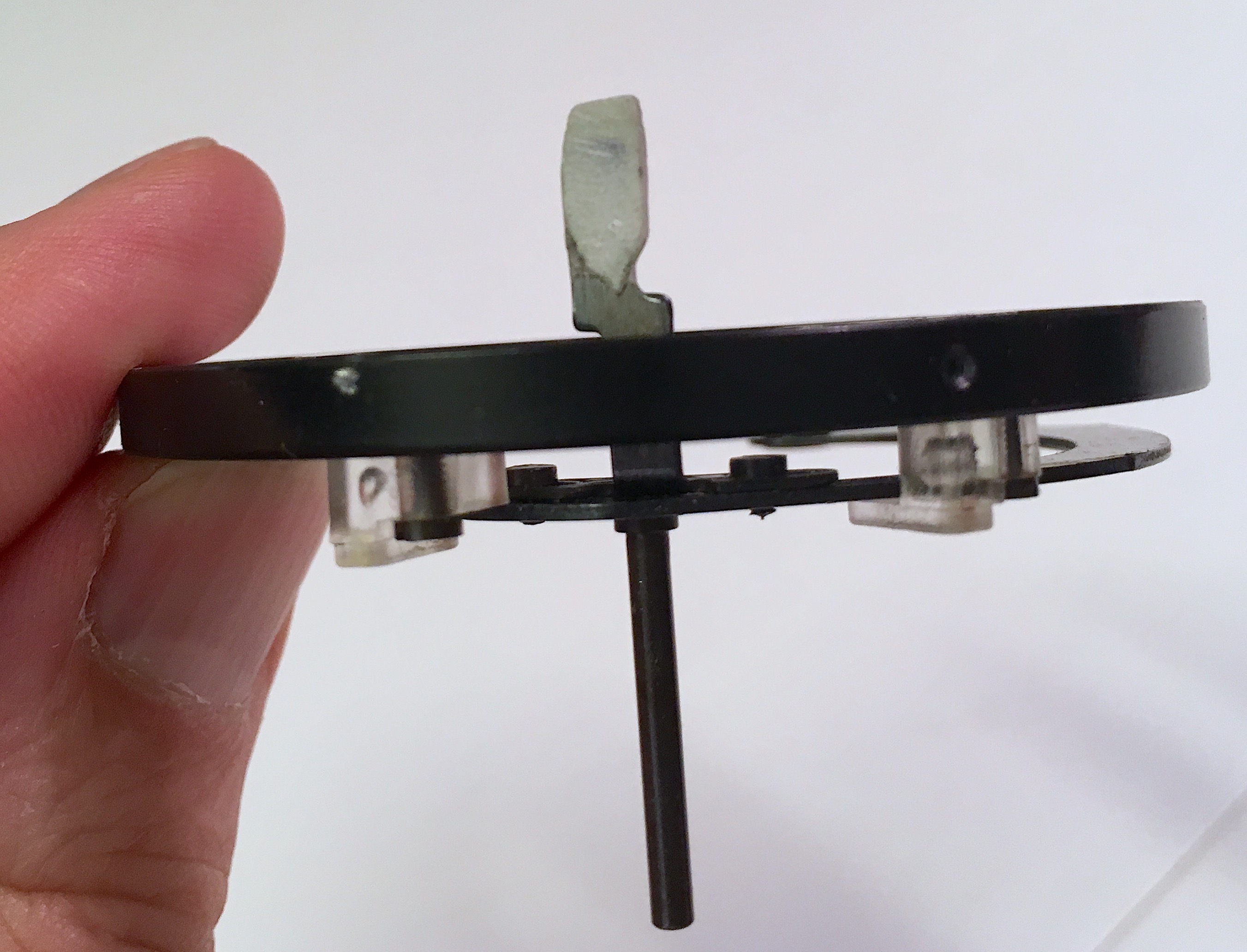 Picture 2a: Aperture automechanism